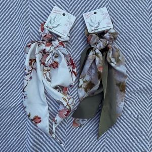SOLD Bundle of 3 scünci X Tamera Mowry Scarf Scrunchies / Ponytail Holders